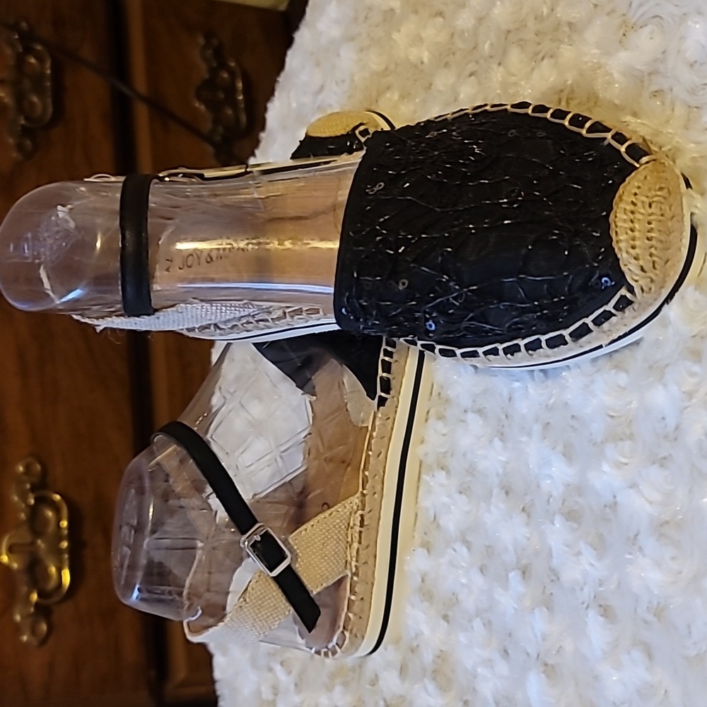 Joy and Mario Black slingback Espadrilles. Size 7 (fits like a 6.5)